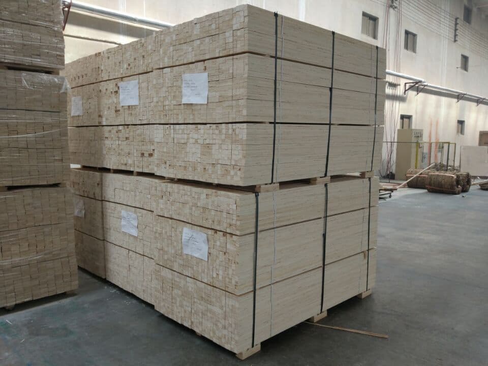Good Quality Lamianted Veneer Lumber for Any Kinds of Packin